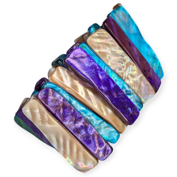 Elegant Abalone Shell Iridescent Stretch Cuff Bracelet in Purple, White & Blue - Picture 1 of 9